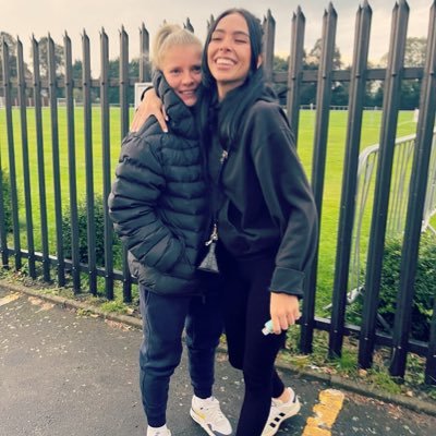 Dugmore14's profile picture. @HTFCladies 🤍🖤