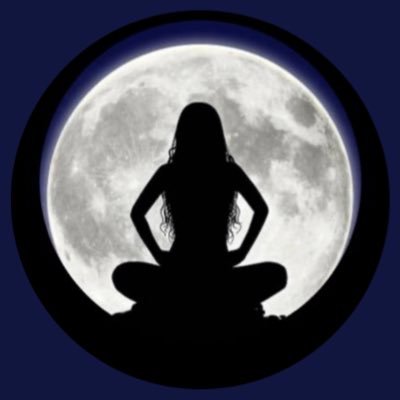 Sometimes NSFW🔞she/her 40+ Poet, Storyteller. Moon Gazing, Goddess Worshipping Writer.