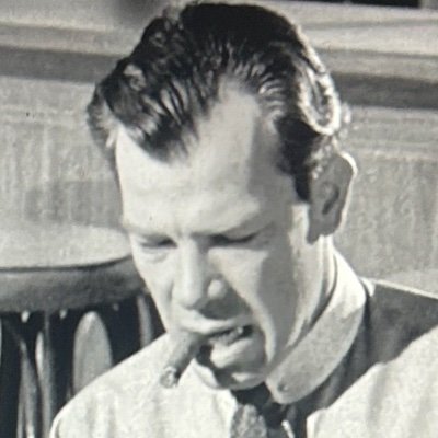 mrwiggles1489's profile picture. Man of few woids. Free Lee Marvin.