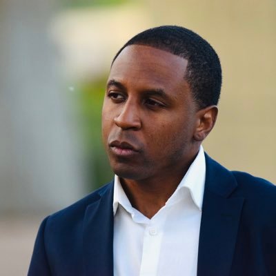 landoversse's profile picture. 