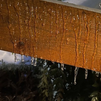 Covers weather forecasts for the Lower Mainland and Fraser Valley.