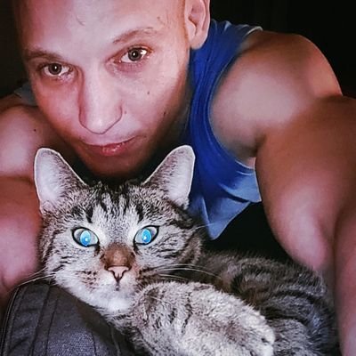 MichelSchw74949's profile picture. 