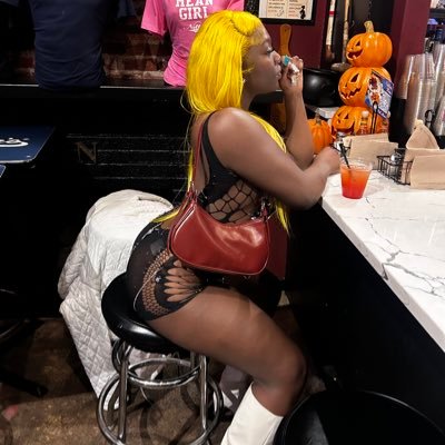📸 •BIGWAYDAAA THEBIGGESTTT‼️ -All my links in my Bio 💋 VA✈️ -Host/Dancer/ Model/ Promo/BG🍾 (DMV)