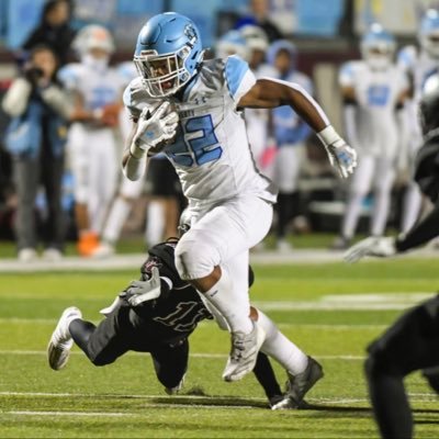 parrispeacock's profile picture. 🇬🇺🇵🇭🇺🇸 | 6’0 215 Lbs | Liberty High School (Winchester) | C/O ‘26 | RB/LB | 4.0GPA | 1st Team All League Ivy |@bison_lhs coach: @acontreras321