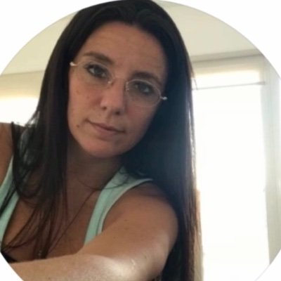 lorena_canale's profile picture. Psicología emocional y liderazgo con propósito para quienes buscan bienestar, crecimiento personal y equilibrio