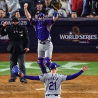 Mrs. Dingers (@dodgerfoodie) 's Twitter Profile Photo Mrs. Dingers (@dodgerfoodie) 's Twitter Profile Photo