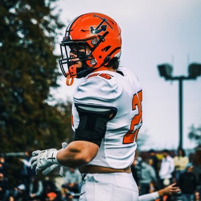 mikemurphy_02's profile picture. West catholic Football ‘24/Hope college football ‘28/RB