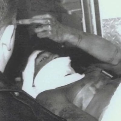 ny_ilr's profile picture. life is fuck.