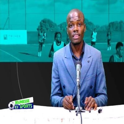 Journaliste: Banewsyacongo, présentateur/Jeunesse et Sports à GG TV & Communicant professionnel, Porte-parole d'un joueur professionnel, Pianiste.