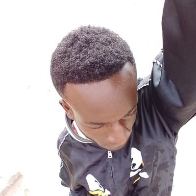 IddySalum621488's profile picture. 