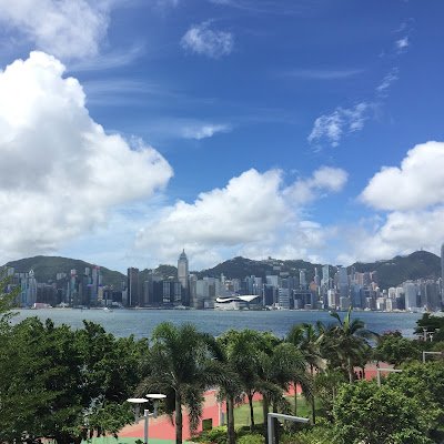 w_luke33's profile picture. 