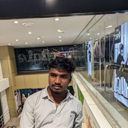 Paramesh_93's profile picture. 