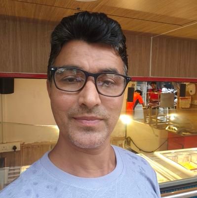 Name: Dilpazir
I'm a big fan of Elon Musk. 😊
The more you are focused on time past and future the more you miss the Now, the most precious thing there is.