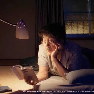 몸과 정신이 제법 건강한 사회과학자, 혹은 데이터과학자. 힙하지도 않고 멋도 없는, 그저 촌스럽고 좀 더 따뜻해지려고 노력 중인 사람입니다. 그래서 촌스럽고 구수하고 따뜻한 사람들을 좋아합니다. 허허
