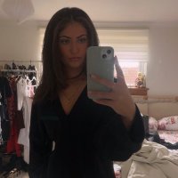 Holly Swift (@holly56231013) 's Twitter Profile