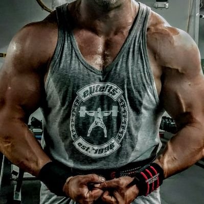 Chaddington41's profile picture. 