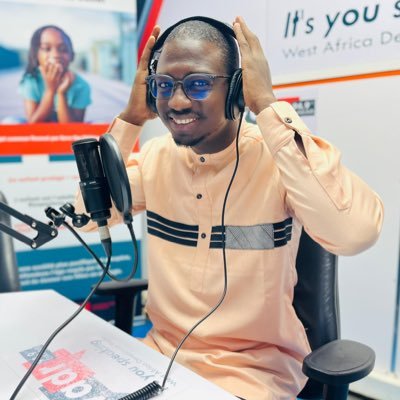 Intéressé par la biologie médicale, passionné d'anatomie humaine.
Journaliste reporter d'images formé au @CestiDakar, freelance