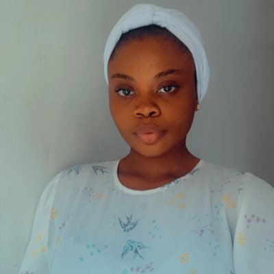 simplyhore's profile picture. 