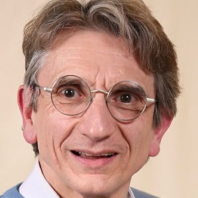 Cons. Spécial d’Ambroise Guellec, Secr. d’État à la Mer (86/1988) Élu Gagny (89/1995) Sec.fédéral #93_SSD PartiRépublicain/DémocratieLibérale (90/2000) ICH CNAM