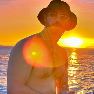 Samanbby's profile picture. 