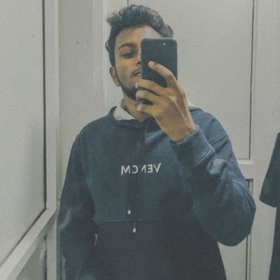 HDesapriya's profile picture. Keep Calm In every Moment 🖤