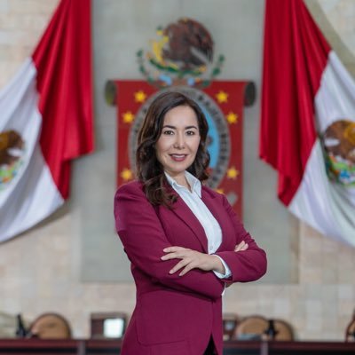 Amo conversar, aprender, el mar, los 🐕, mi familia,#Oaxaca y 🇲🇽| Ex @GobiernoMx @GobOax @el_bid| Opino🎙📺| morena | Diputada Local Dtto.13 Oaxaca de Juárez