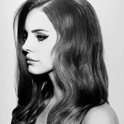 poisonousfatal's profile picture. today I just wanted to forget that I feel, just for the privilege of not feeling everything intensely. ✿