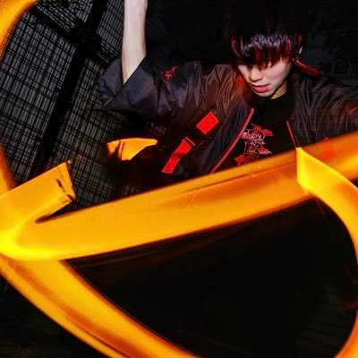 踊って時々コスする人/🕺🏷️#木苺ムービー /サブ垢@kiitigo_SB_0715/▶️🚑🎪🐚・🌈🕒🐬🌱🧷🏢/event staff #にじホロ倶楽部 #ホロレイブ Rep:FreestylesCyalumeDance 深海の紅い果実 TEMZ Re:01 #ホロリスナーダンス部