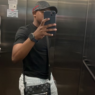 W_ftt23's profile picture. 