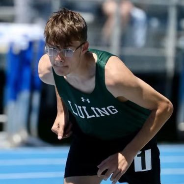 HollistenSC's profile picture. 4x400MR, 110 MH , 300 MH | 5’11, 150lbs | |LHS #5129954531 Hollisten08@icloud.com