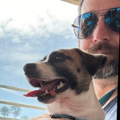 DanDGerard's profile picture. If you don't like one of my tweets, I was obviously hacked then. I speak GIF. News Geek.