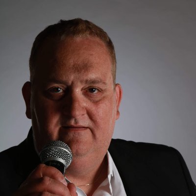 mrdarrenjames's profile picture. 