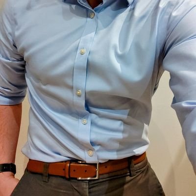 30. 🇬🇧 currently in 🇨🇦. Sarcasm warning... Also comes in flavours of horny, nerdy and tired. MDNI.
