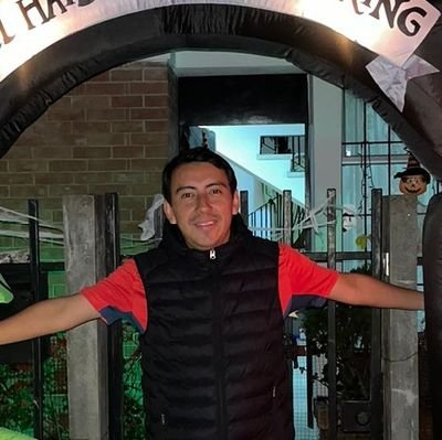 Leocrema's profile picture. Chapín con el deseo de aportar a la sociedad. Apasionado de los deportes.
🇬🇹