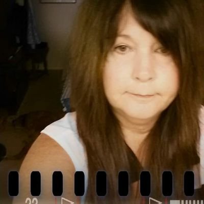 Never have voted red . Blue💙through & #voteblue2024 , married with 2 great sons,💙 👵 of 4 gkids,pro choice! Mt.born~ Az.retired . Go Broncos 🏈 💙🧡