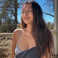 Isla (@islasummerpov) 's Twitter Profile