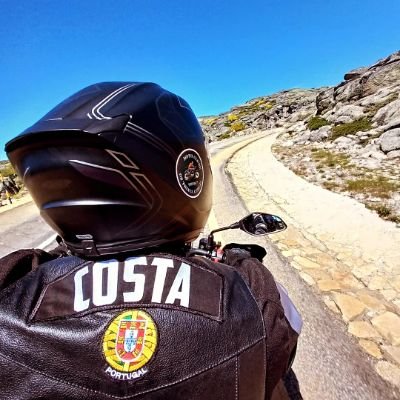 🏡 Fundão 25y ESFHP 📚 SPORTING 💚 MotoGP fan 🏍️❤️💯
Snap: cm-costa98