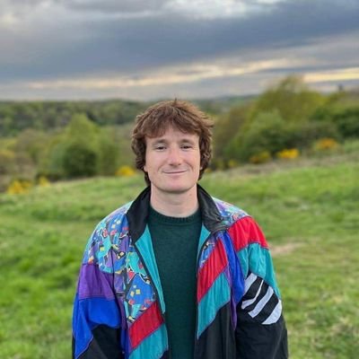 Unibo,
Durham (PhD),
Assistant Lecturer at Durham University,
Eastern Adriatic, Italian imperialism, Fascist Italy
Trained wrong, on purpose, as a joke