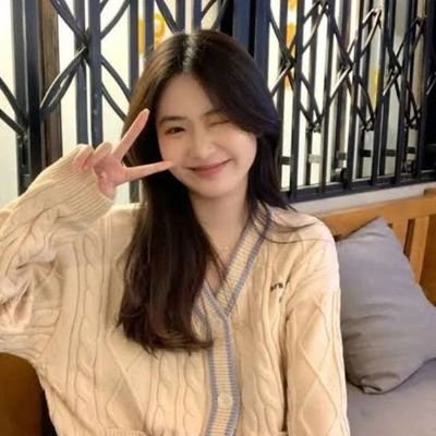 walnutsnutritio's profile picture. 