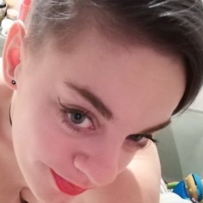 back again after my profile got removed at 8.5K followers . adult content creator, slut mum & cheating wife originally from Bellfields in Guildford