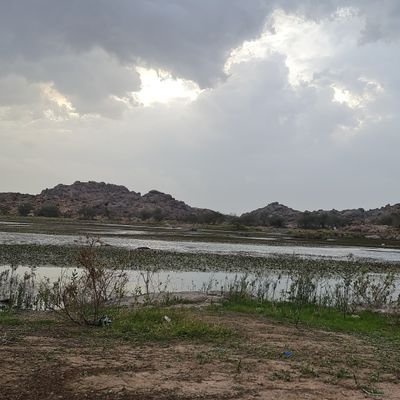 hussin198200's profile picture. قال ابن تيمية رحمه الله :  مثل الأخوة في الله كمثل اليد والعين ، إذا دمعت العين مسحت اليد دمعها ، وإذا تألمت اليد بكت العين لأجلها . . !