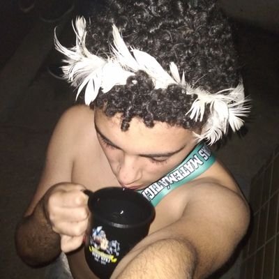 _luisinh_'s profile picture. Ariano😈 -
- ufrj✨️
.
~o carisma em pessoa😘🤝🏻🌹 (kpoper com arianator com swifter com anittinha e outros bbs)