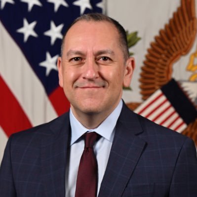Under secretary of US army following RTs& link and endorsement