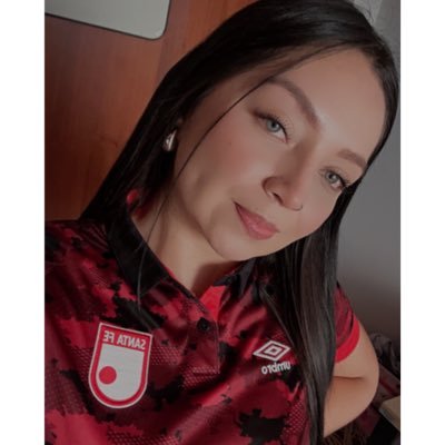 Independiente Santa Fe. 🦁 Profesional en Finanzas y comercio internacional 📈 IG: camisanchezr