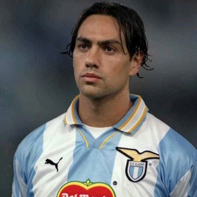 TrafLaw0's profile picture. Università, anime e Lazio, sucate.