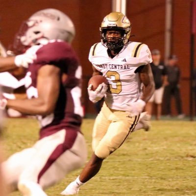 •RB @westpoinths Senior 🎓. 3.0gpa, 17 ACT, contact: 6622958775, 4.4 40💨 3x state champ🏆, bench 300 Squat 585, C/O 23