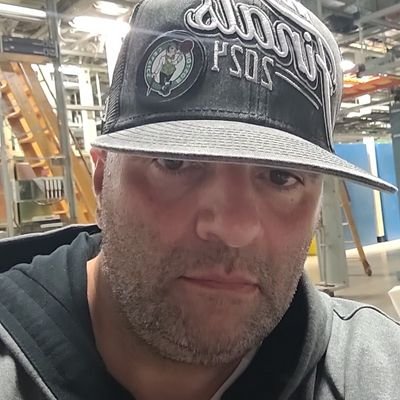 makaveli1972's profile picture. I promise not to bite @gyiantosca