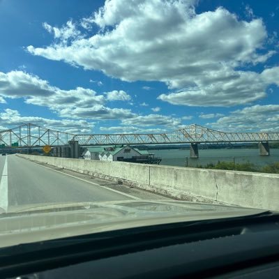 ganogary's profile picture. #WakeupAmerica Here there everywhere.