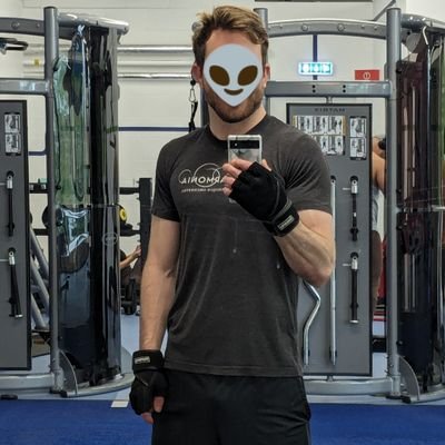 stickypaaws's profile picture. ni calvo, ni con tres pelucas