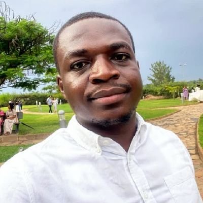 Étudiant en Économie à l'université de Lubumbashi, a little businessman!!😀
